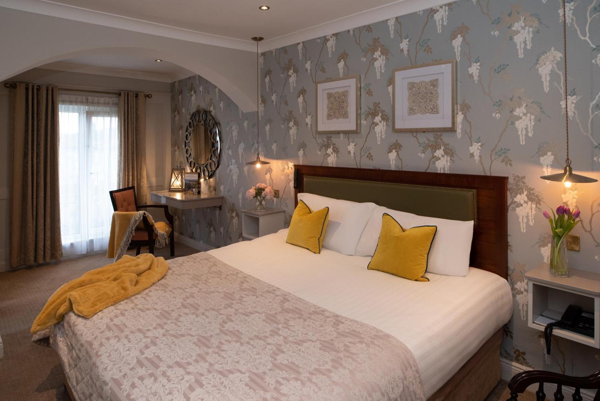 Double or Twin Room Room Only